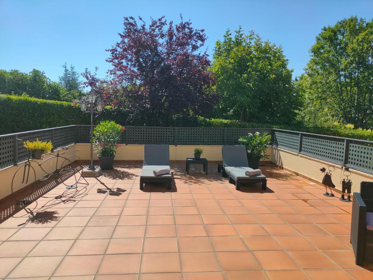Loft Abantos - 120M2 Mas Terraza Y Jardin Independiente San Lorenzo de El Escorial Zewnętrze zdjęcie